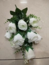 We are selling artificial chrysanthemums at low prices in stock in the warehouse, including 5-head, 6-head, 7-head artificial flowers, plastic flowers, and DIY decorative flowers details Picture